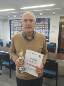 Turniersieger Liparit Tepoyan (SC Empor Potsdam)